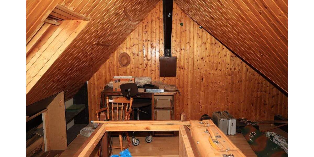 Reihenmittelhaus Duisburg Hochemmerich - 4 Zimmer, 72 m&sup2;, 122.000&euro; | Angebot:25769810