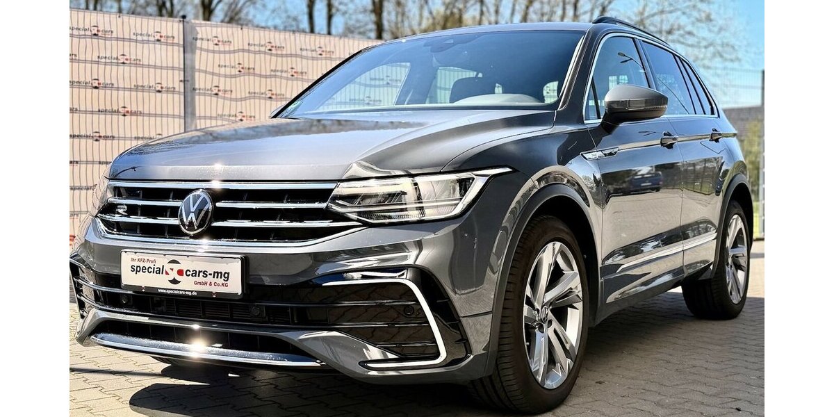 VW Tiguan R-Line / Pano / Kamera / KeylessGO 29.000 km 40.990 &euro; Mönchengladbach 41066