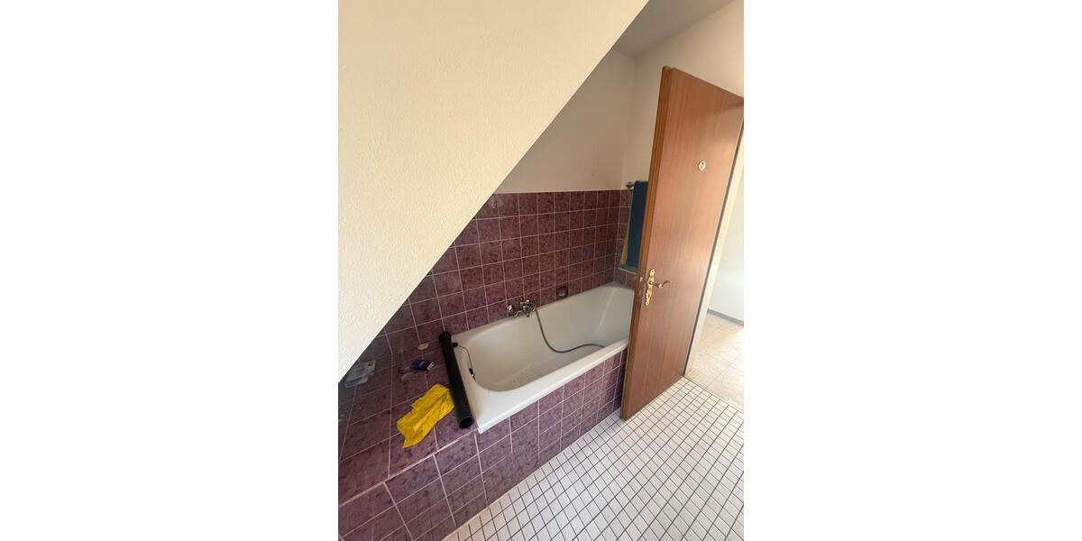 Einfamilienhaus Düsseldorf Stadtbezirk 5 - 5 Zimmer, 160 m&sup2;, 700.000&euro; | Angebot:25926089