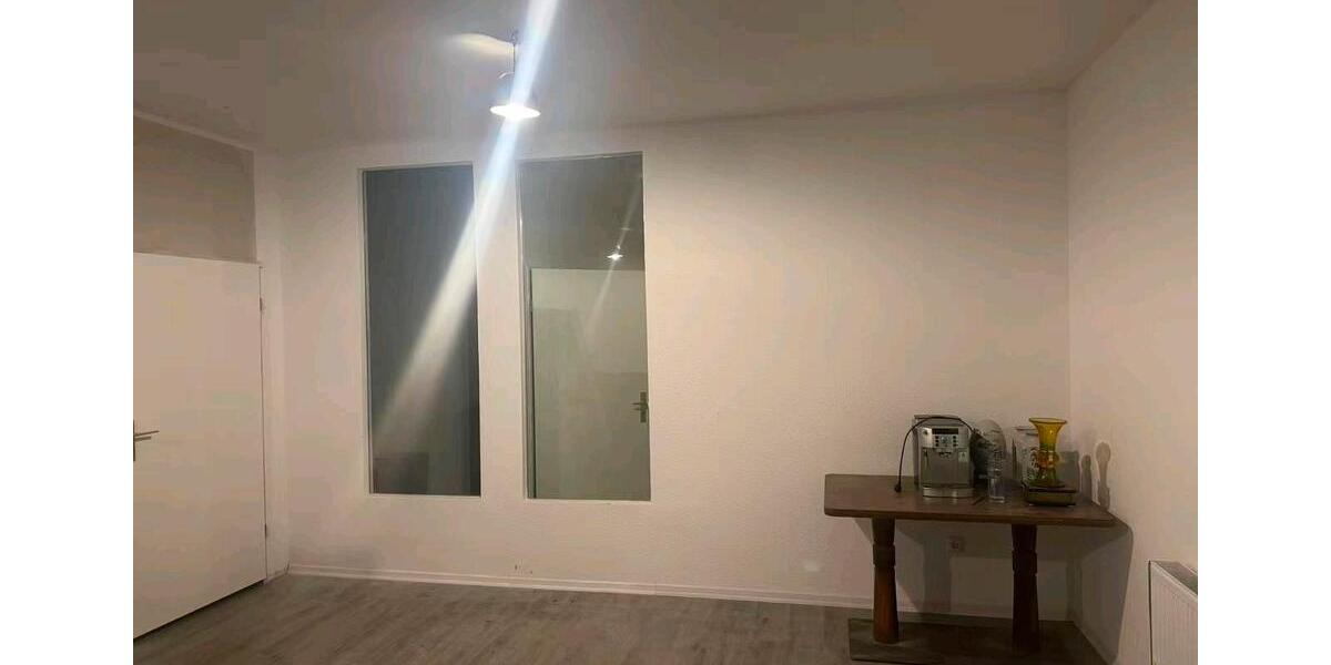 Etagenwohnung Hilden - 4.5 Zimmer, 150 m&sup2;, 1.500&euro; | Angebot:25830510