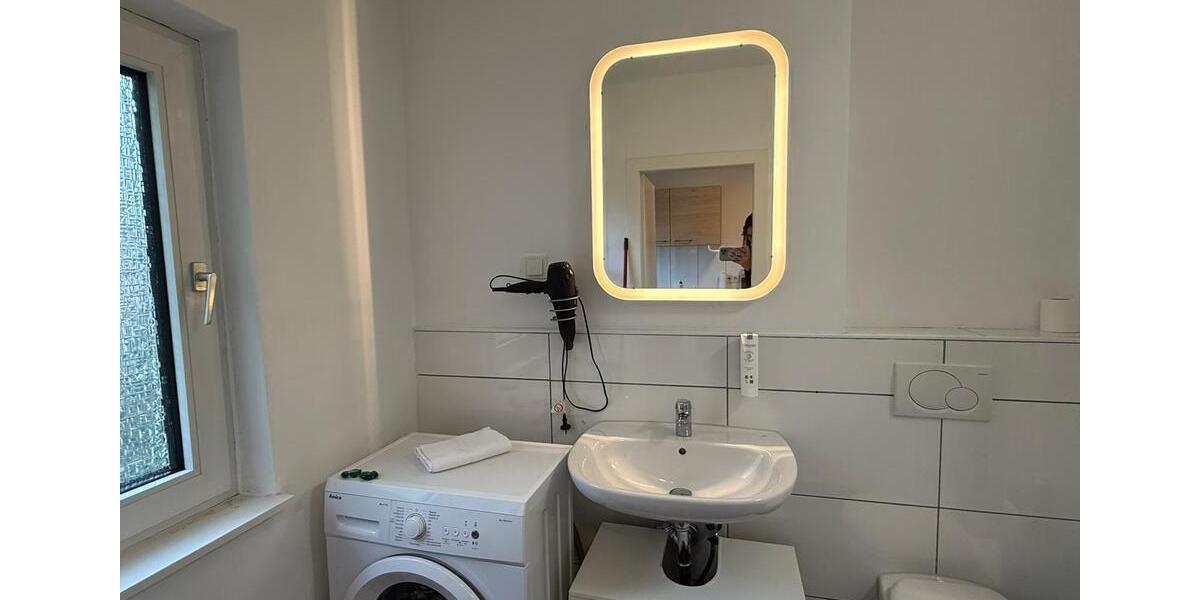 Etagenwohnung Krefeld - 1 Zimmer, 29 m&sup2;, 690&euro; | Angebot:25956663