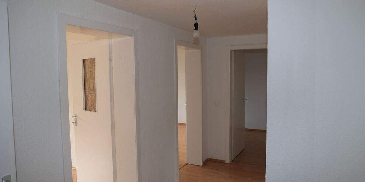 Etagenwohnung Duisburg Wedau - 3 Zimmer, 67 m&sup2;, 165.000&euro; | Angebot:25663832