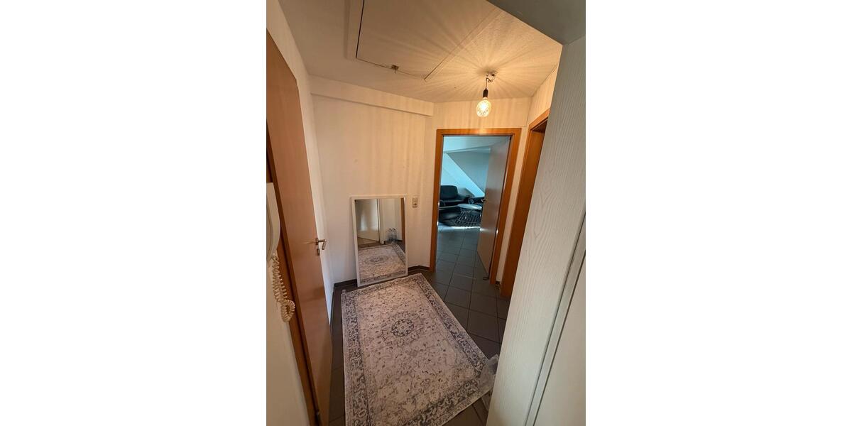 Dachgeschoßwohnung Mönchengladbach Nord - 2 Zimmer, 50 m&sup2;, 940&euro; | Angebot:25867951