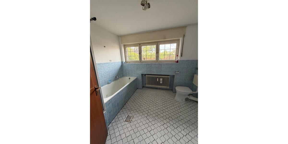 Erdgeschoßwohnung Tönisvorst - 2.5 Zimmer, 105 m&sup2;, 1.150&euro; | Angebot:26614013