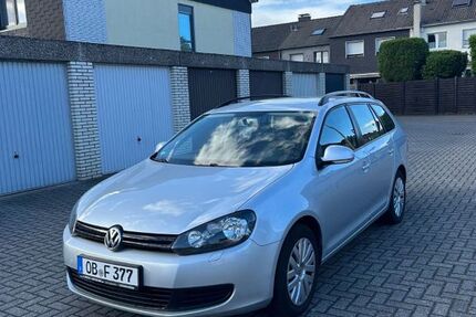 VW Golf 124.000 km 5.800 &euro; Oberhausen 46145