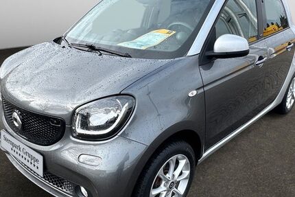 Smart ForFour 8.882 km 17.980 &euro; Willich 47877