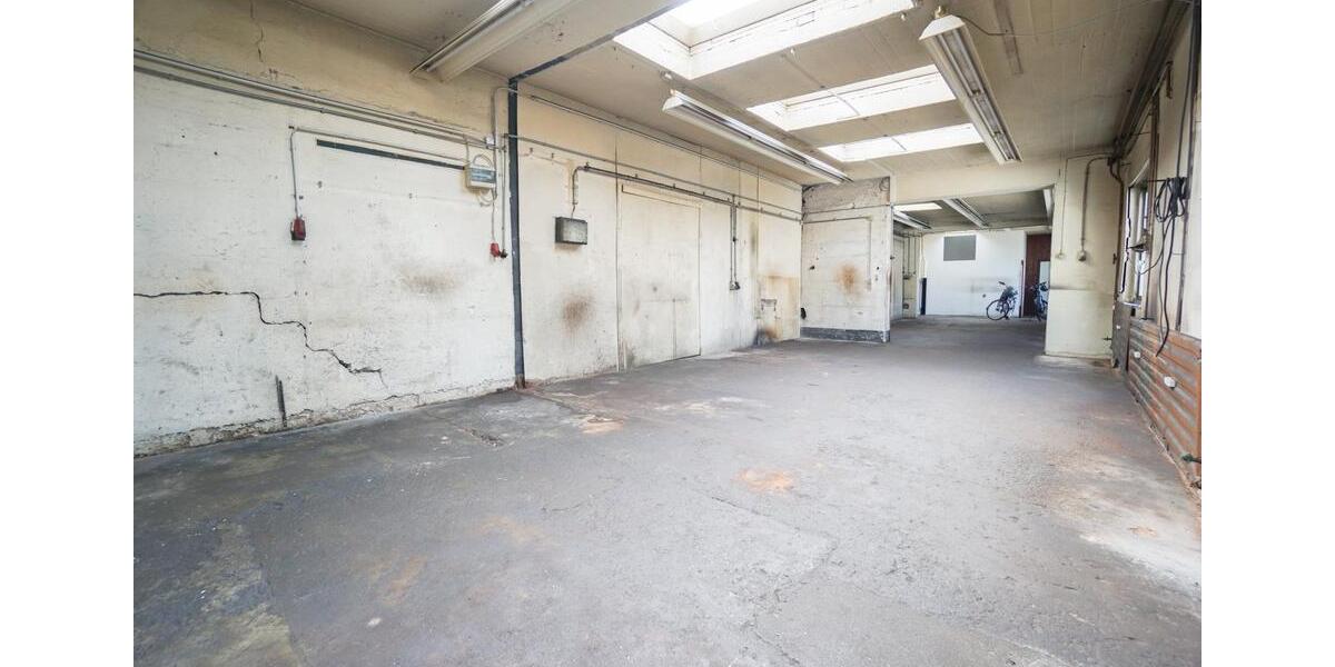 Gewerbeobjekt Düsseldorf Stadtbezirk 3 - 1.250&euro; | Angebot:25925668