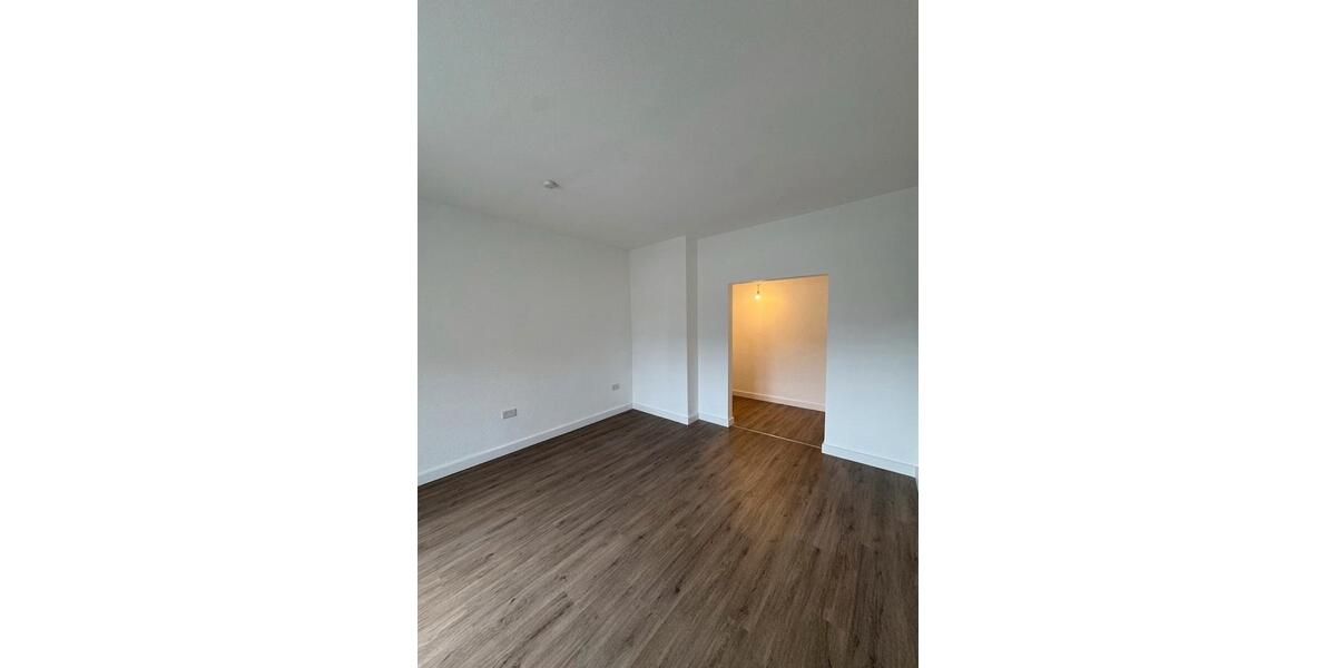 Etagenwohnung Kamp-Lintfort Lintfort - 4 Zimmer, 130 m&sup2;, 1.560&euro; | Angebot:25944923