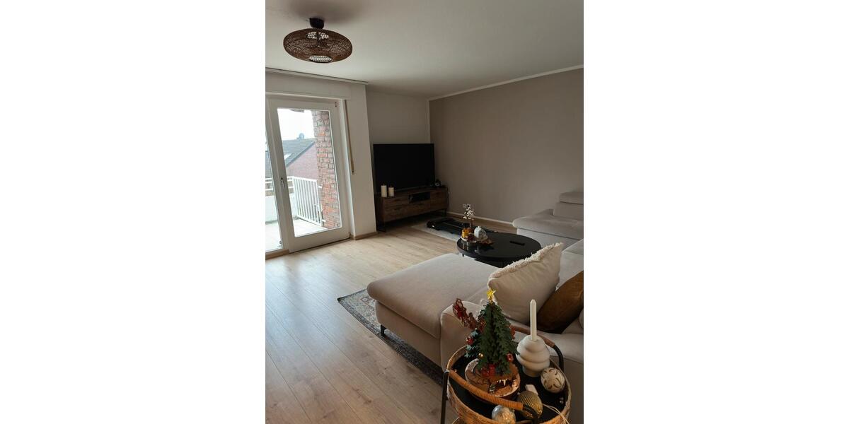 Etagenwohnung Duisburg Rheinhausen - 4 Zimmer, 102 m&sup2;, 297.500&euro; | Angebot:25943162