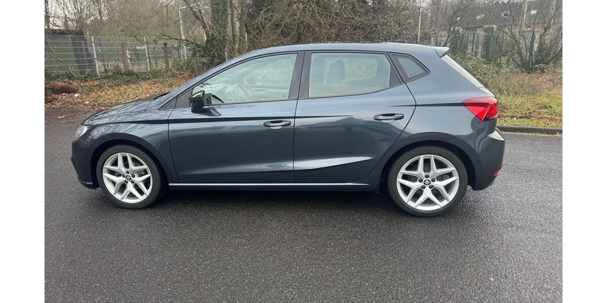 Seat Ibiza 74.000 km 12.000 &euro; Langenfeld 40764