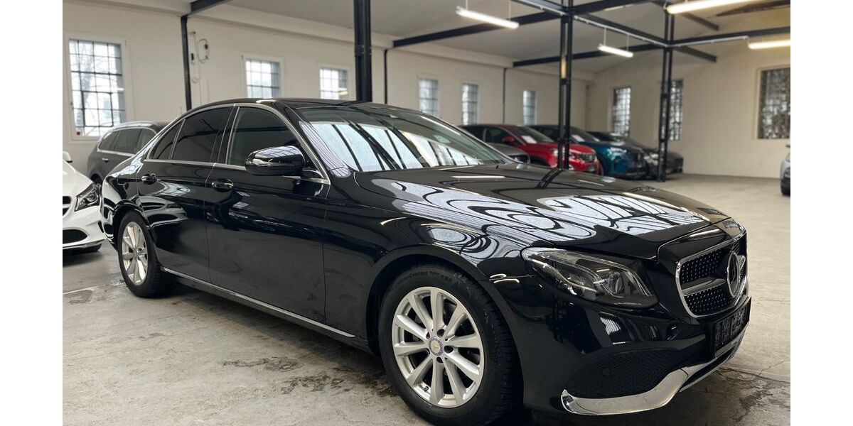 Mercedes-Benz E 200 179.000 km 18.250 &euro; Velbert 42551