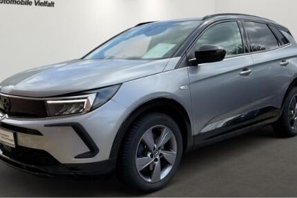 Opel Grandland (X) 6.162 km 26.990 &euro; Krefeld 47805