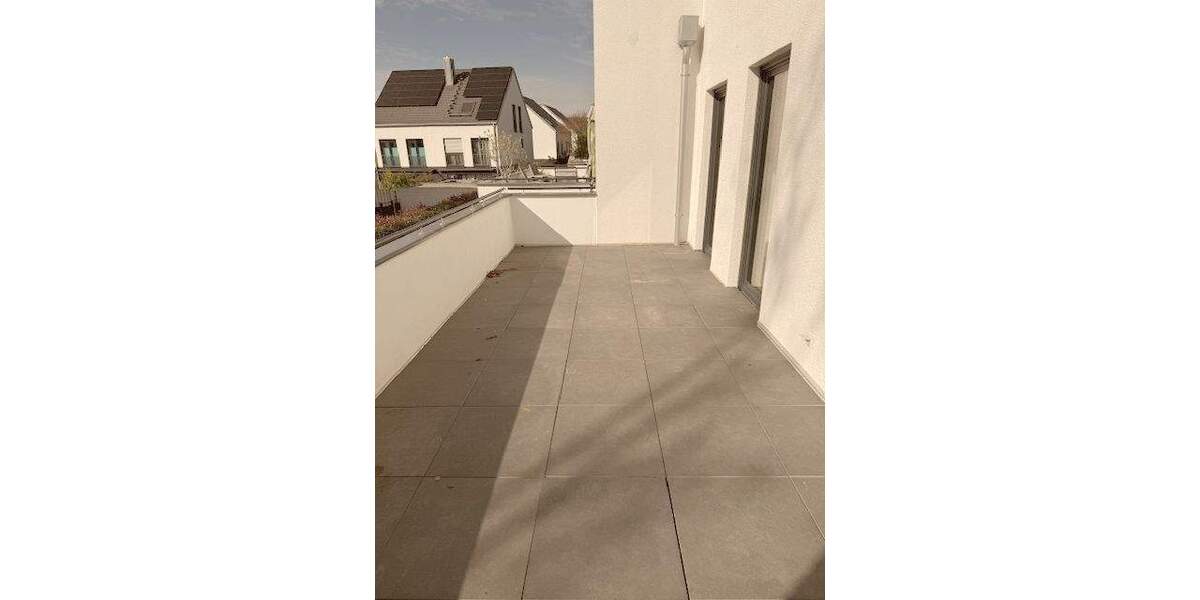 Etagenwohnung Kaarst Vorst - 3 Zimmer, 138 m&sup2;, 2.070&euro; | Angebot:25898536