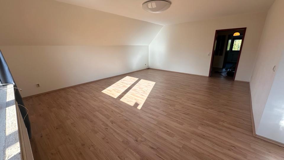 Maisonettenwohnung Krefeld Hülser Berg - 5 Zimmer, 105 m&sup2;, 1.180&euro; | Angebot:25947682