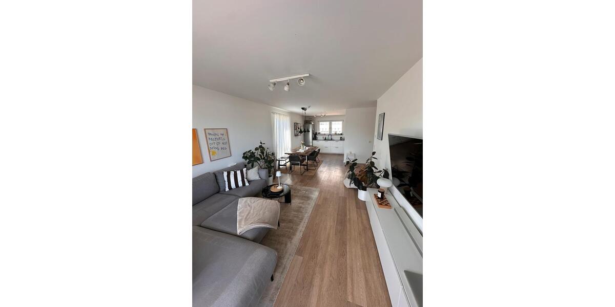 Etagenwohnung Düsseldorf Stadtbezirk 6 - 3 Zimmer, 89 m&sup2;, 1.627&euro; | Angebot:25999476