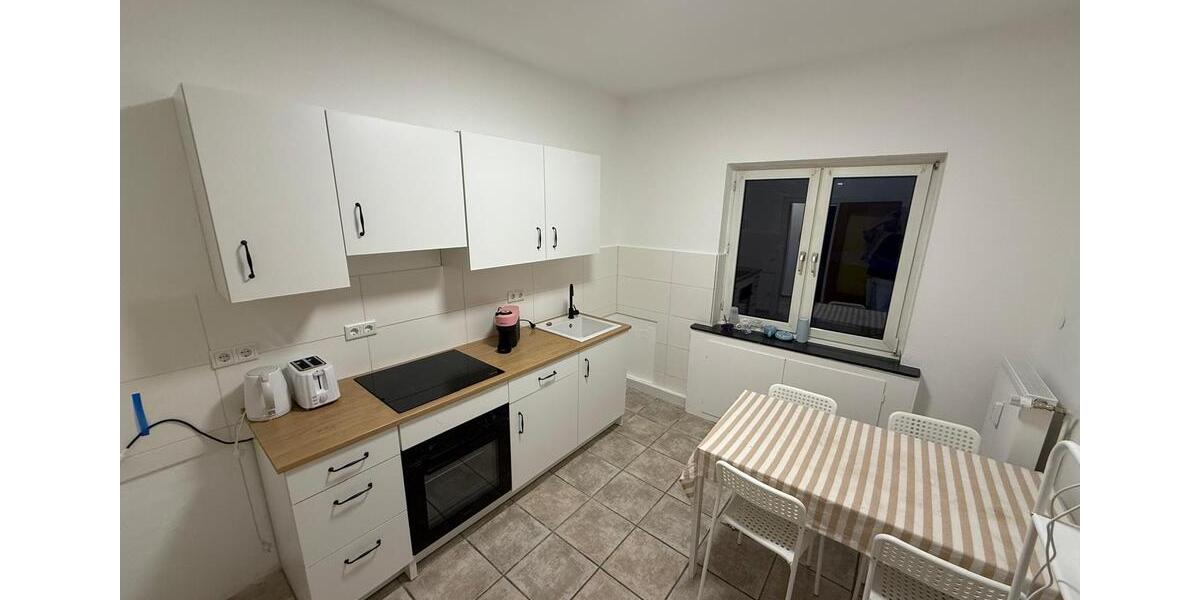 Etagenwohnung Krefeld - 2 Zimmer, 55 m&sup2;, 700&euro; | Angebot:25833792