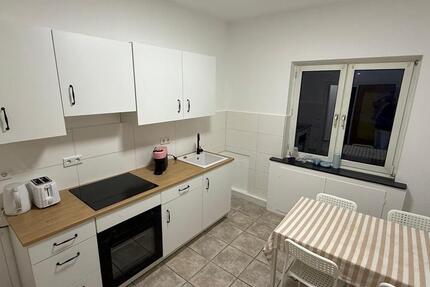 Wohnung Krefeld - 2 Zimmer, 55 m&sup2;, 700&euro; | Angebot:25833792