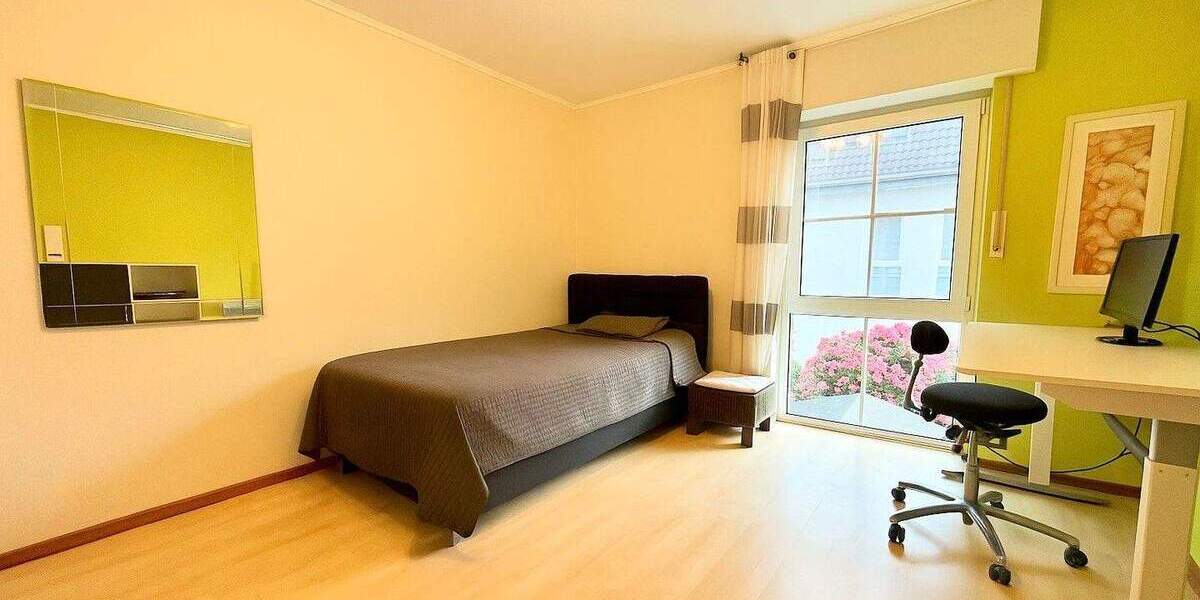 Etagenwohnung Hilden Kalstert - 4 Zimmer, 113 m&sup2;, 419.000&euro; | Angebot:25689208