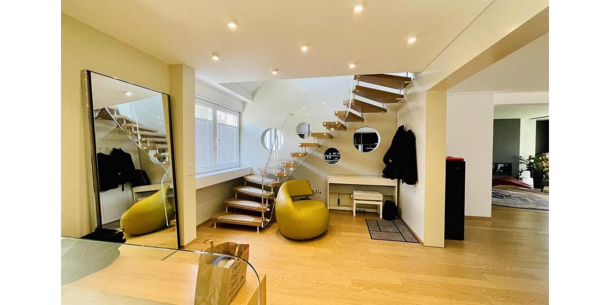 Maisonettenwohnung Düsseldorf Düsseltal - 5 Zimmer, 224 m&sup2;, 5.000&euro; | Angebot:24526472