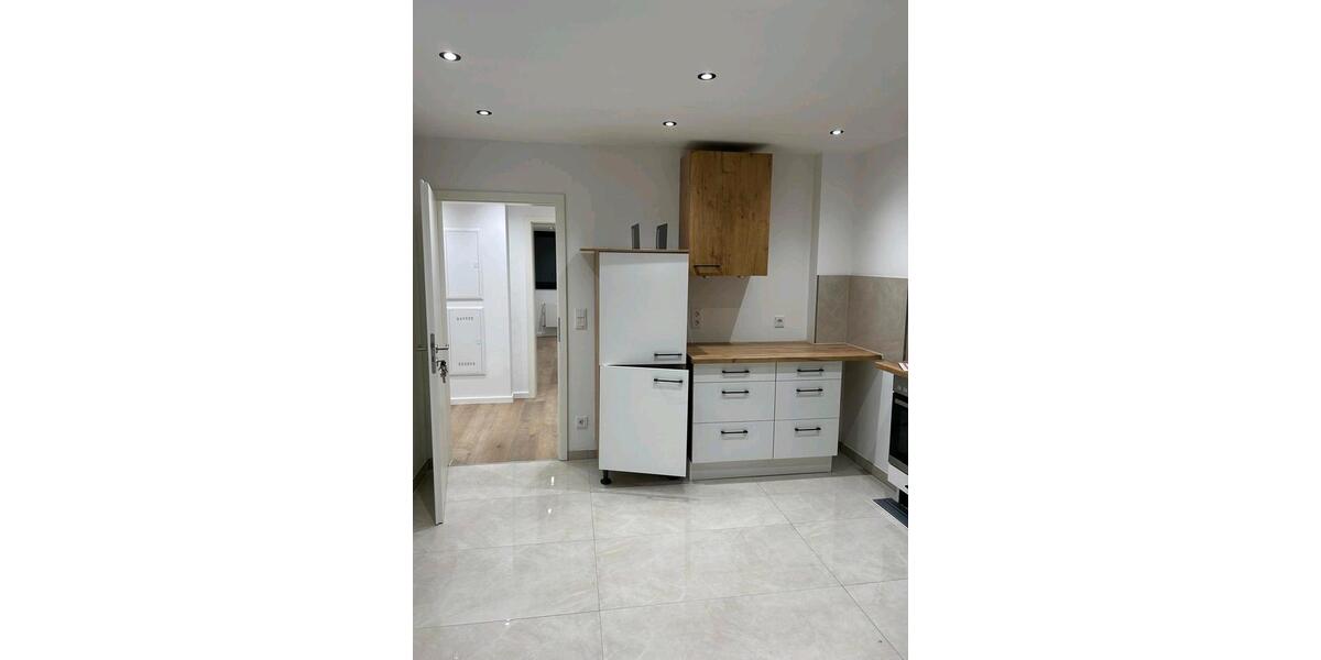 Etagenwohnung Mönchengladbach Nord - 3 Zimmer, 85 m&sup2;, 1.020&euro; | Angebot:25892832