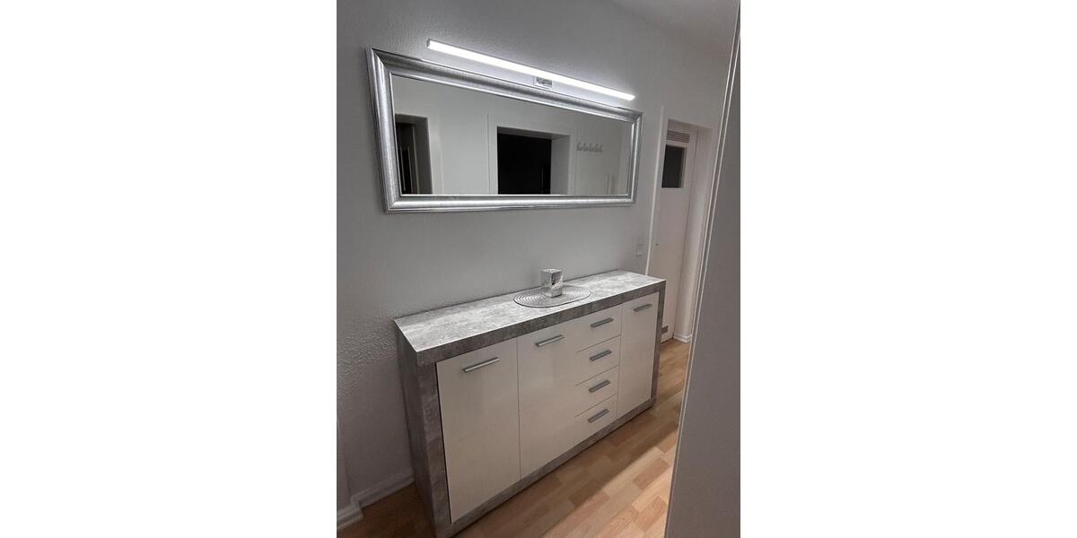 Erdgeschoßwohnung Düsseldorf Düsseltal - 2 Zimmer, 60 m&sup2;, 1.350&euro; | Angebot:25995550