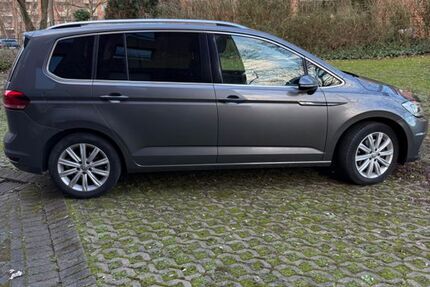 VW Touran 195.000 km 13.000 &euro; Düsseldorf 40229