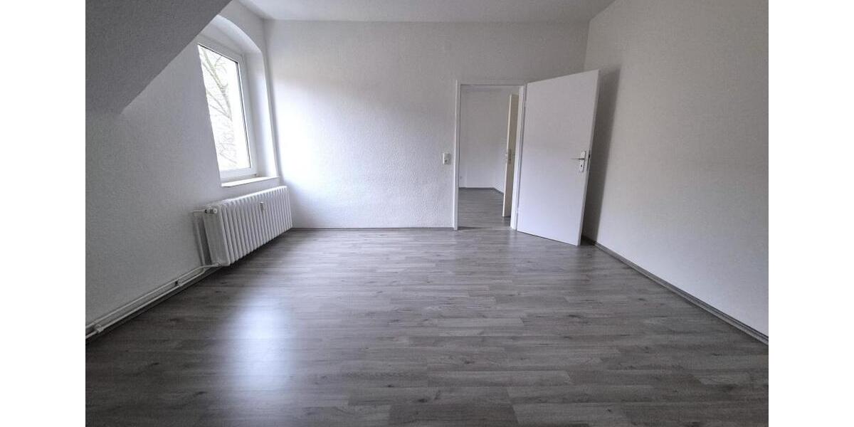 Etagenwohnung Duisburg Hamborn - 3 Zimmer, 76 m&sup2;, 560&euro; | Angebot:24687377