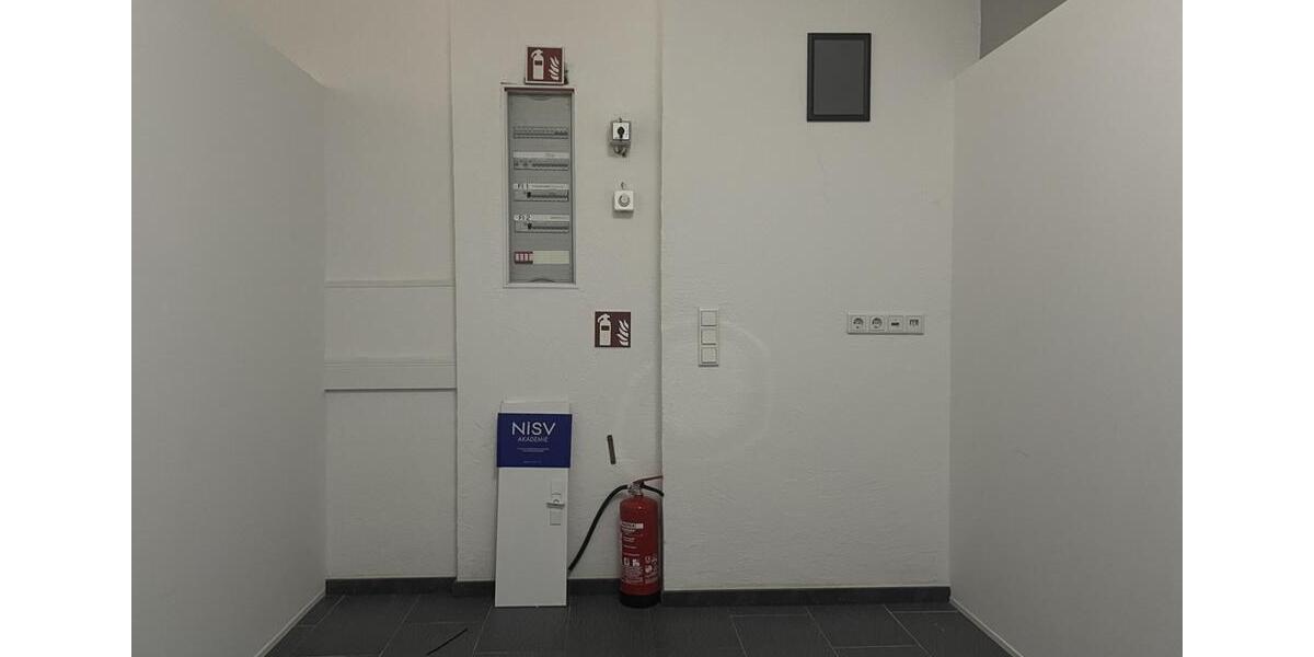 Gewerbeobjekt Nettetal - 400&euro; | Angebot:24674400