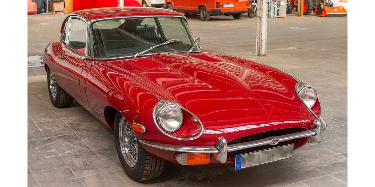 Jaguar E-Type 63.130 km 98.000 &euro; Korschenbroich 41352