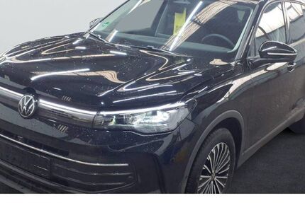 VW Tiguan 26.897 km 35.880 &euro; Mönchengladbach 41238