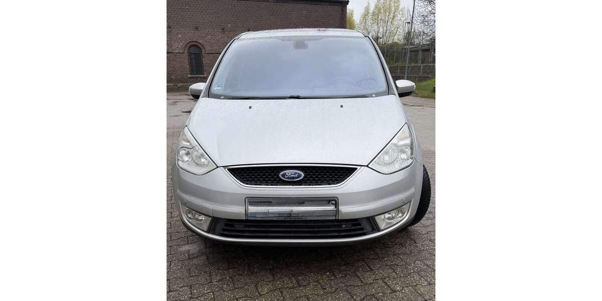 Ford Galaxy 300.000 km 4.900 &euro; grevenbroich 41515