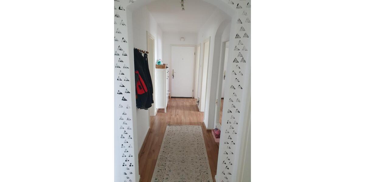 Etagenwohnung Mönchengladbach Ost - 4 Zimmer, 76 m&sup2;, 145.000&euro; | Angebot:26567070