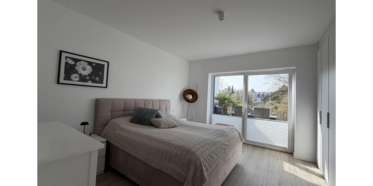 Etagenwohnung Mönchengladbach Nord - 3 Zimmer, 114 m&sup2;, 1.600&euro; | Angebot:25859709