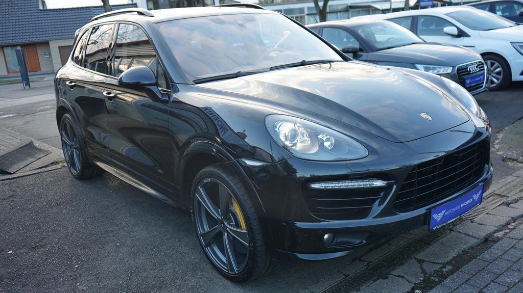Porsche Cayenne 171.000 km 25.950 &euro; Krefeld 47807