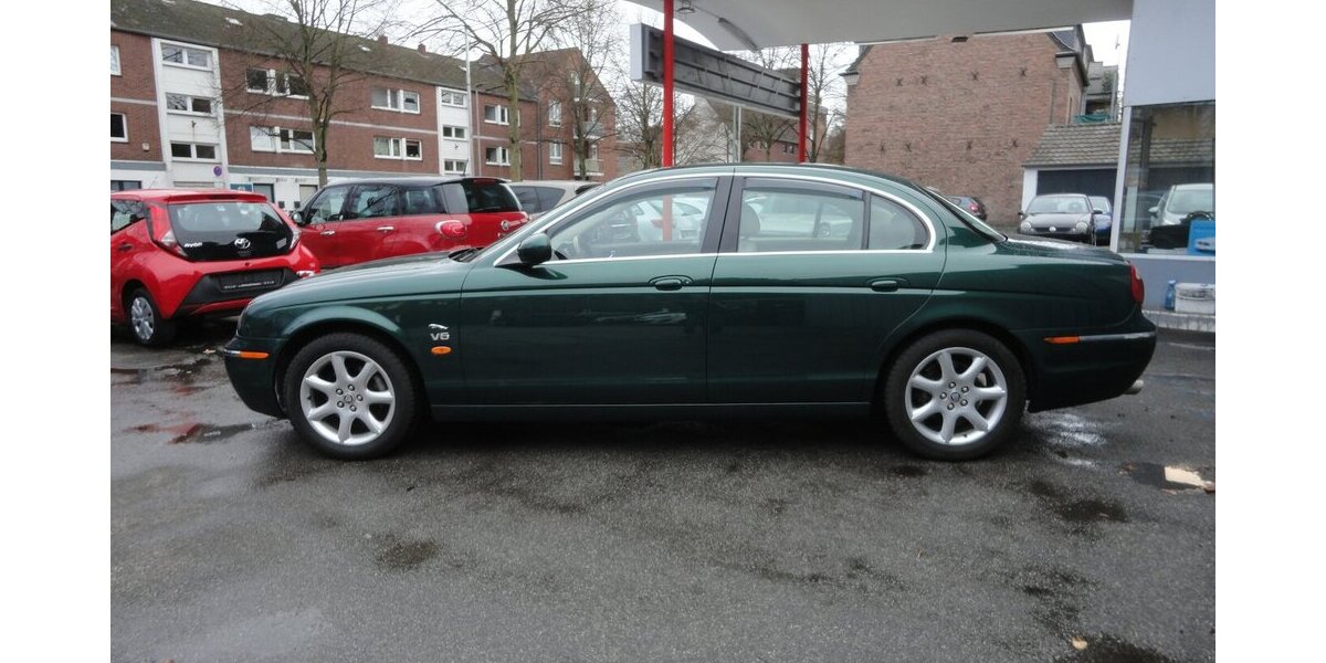 Jaguar S-Type 3.0 V6 Executive Autom Leder Navi Xenon 114.000 km 9.990 &euro; Neuss 41462