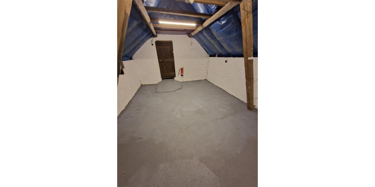 Gewerbeobjekt Meerbusch Kierst - 90&euro; | Angebot:25084230