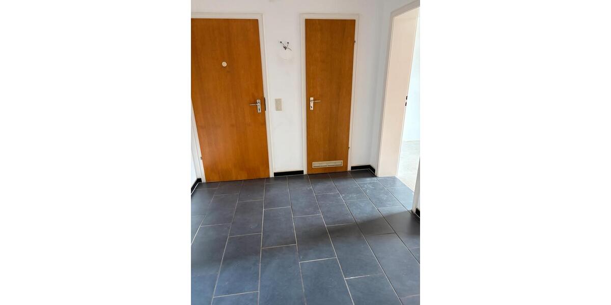 Erdgeschoßwohnung Duisburg Hamborn - 3.5 Zimmer, 78 m&sup2;, 560&euro; | Angebot:25992728