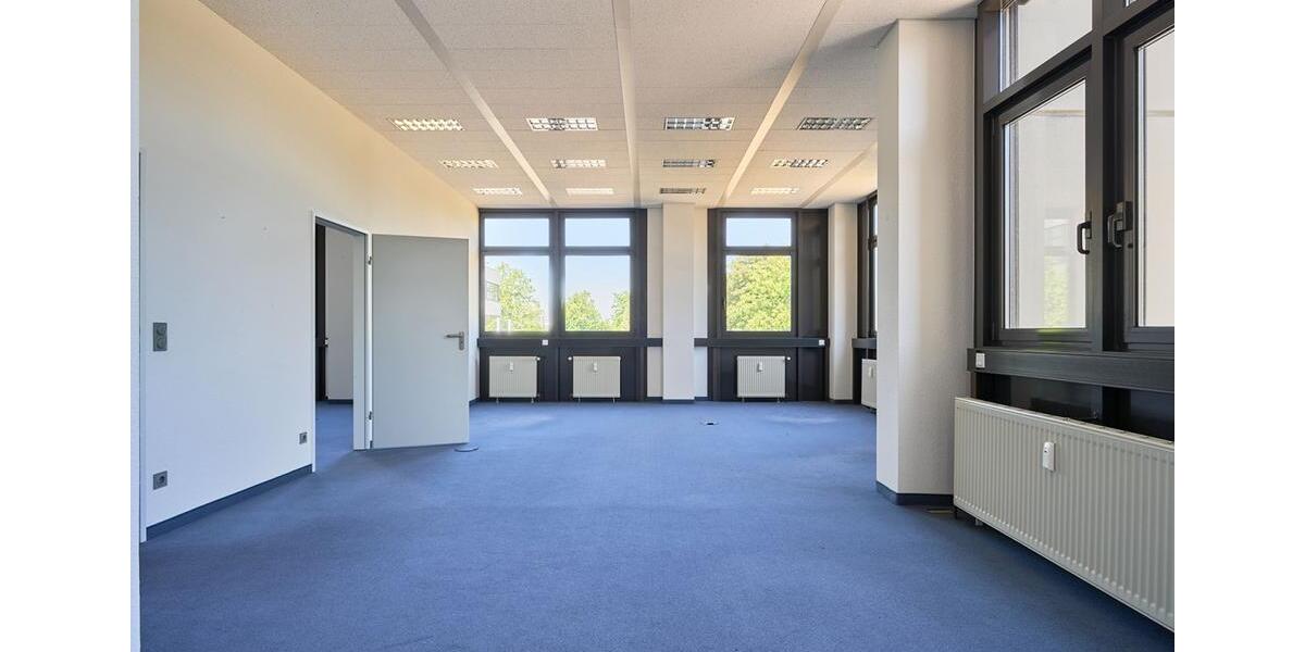 Gewerbeobjekt Neuss Gnadental - 7&euro; | Angebot:23805296