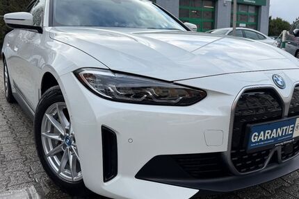 BMW i4 42.400 km 33.949 &euro; Mönchengladbach 41069