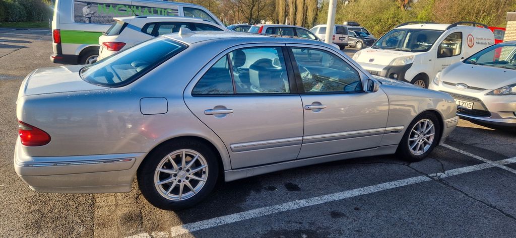 Mercedes-Benz E 320 297.000 km 4.500 &euro; Schwalmtal 41366