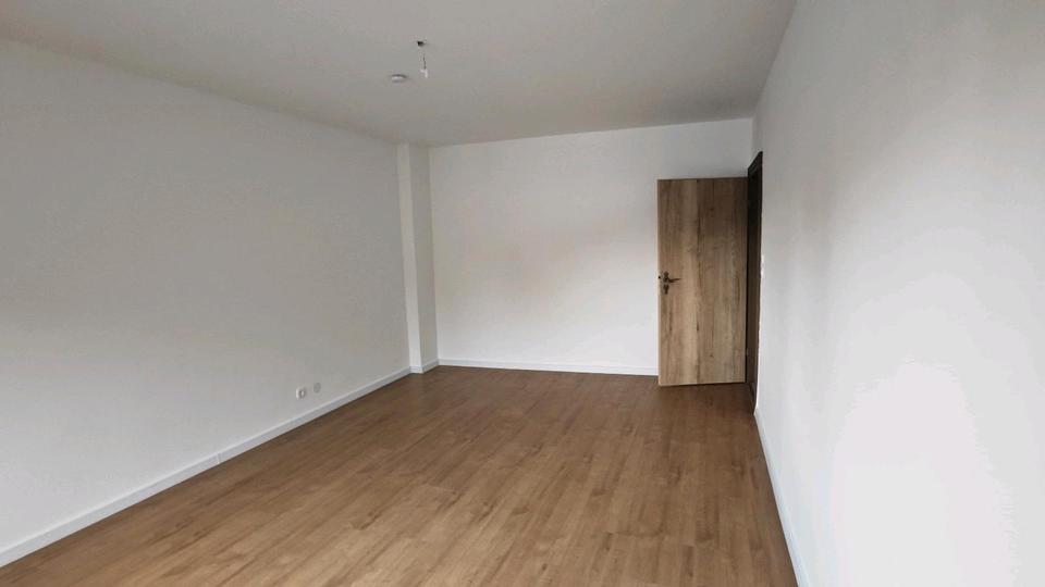 Etagenwohnung Mönchengladbach - 2 Zimmer, 75 m&sup2;, 700&euro; | Angebot:26677964