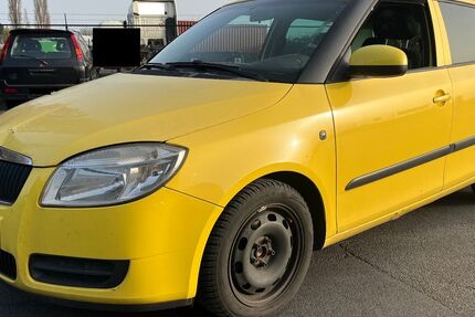 Skoda Fabia 271.650 km 600 &euro; Krefeld 47803