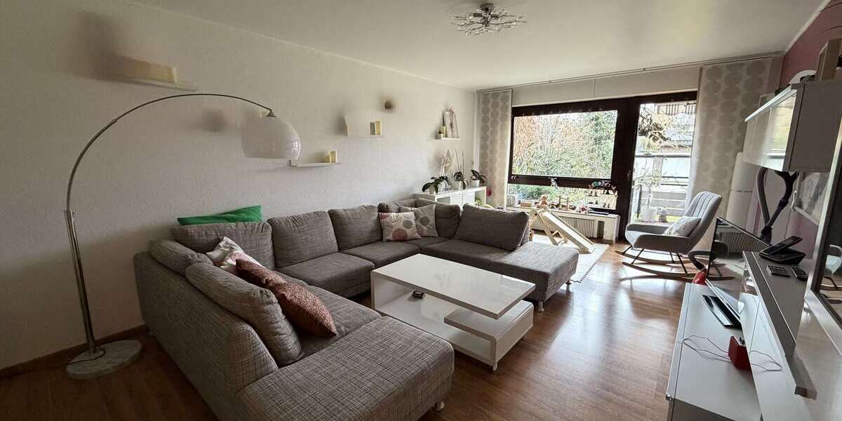 Etagenwohnung Krefeld Gartenstadt - 3 Zimmer, 83 m&sup2;, 899&euro; | Angebot:26013355