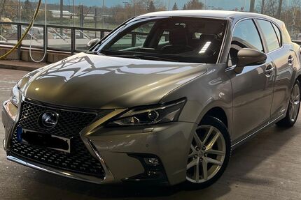 Lexus CT 200h 44.581 km 20.500 &euro; Neuss 41469