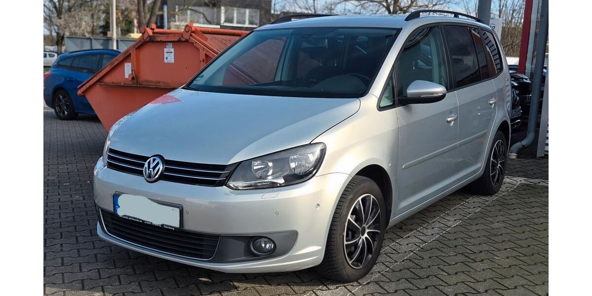 VW Touran 205.203 km 6.199 &euro; Monheim 40789