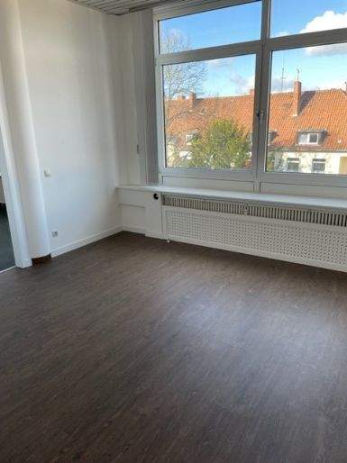 Gewerbeobjekt Krefeld Kempener Feld/Baakeshof - 2.200&euro; | Angebot:25740997