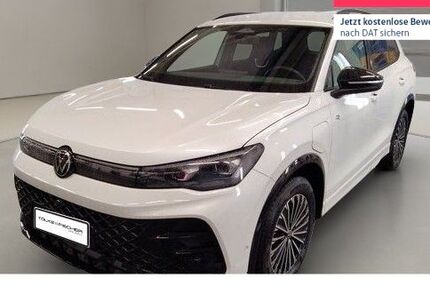 VW Tiguan 22.010 km 46.879 &euro; Krefeld 47805