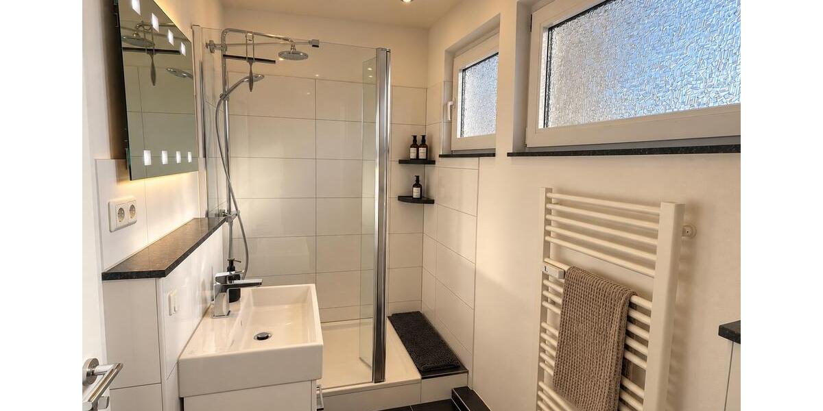 Maisonettenwohnung Oberhausen - 3.5 Zimmer, 127 m&sup2;, 279.000&euro; | Angebot:27618230