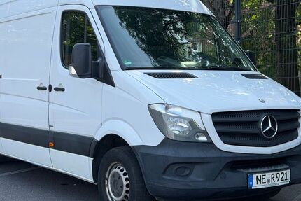 Mercedes-Benz Sprinter 188.111 km 16.490 &euro; Mönchengladbach 41068