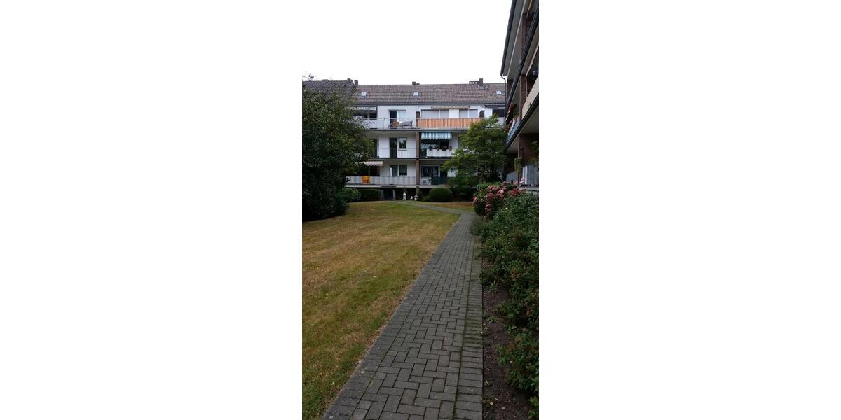 Etagenwohnung Krefeld Hülser Berg - 3 Zimmer, 87 m&sup2;, 870&euro; | Angebot:25979614